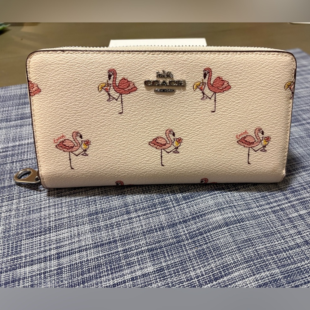 Coach Cream and Pink Flamingo Print Wallet - Picture 2 of 5